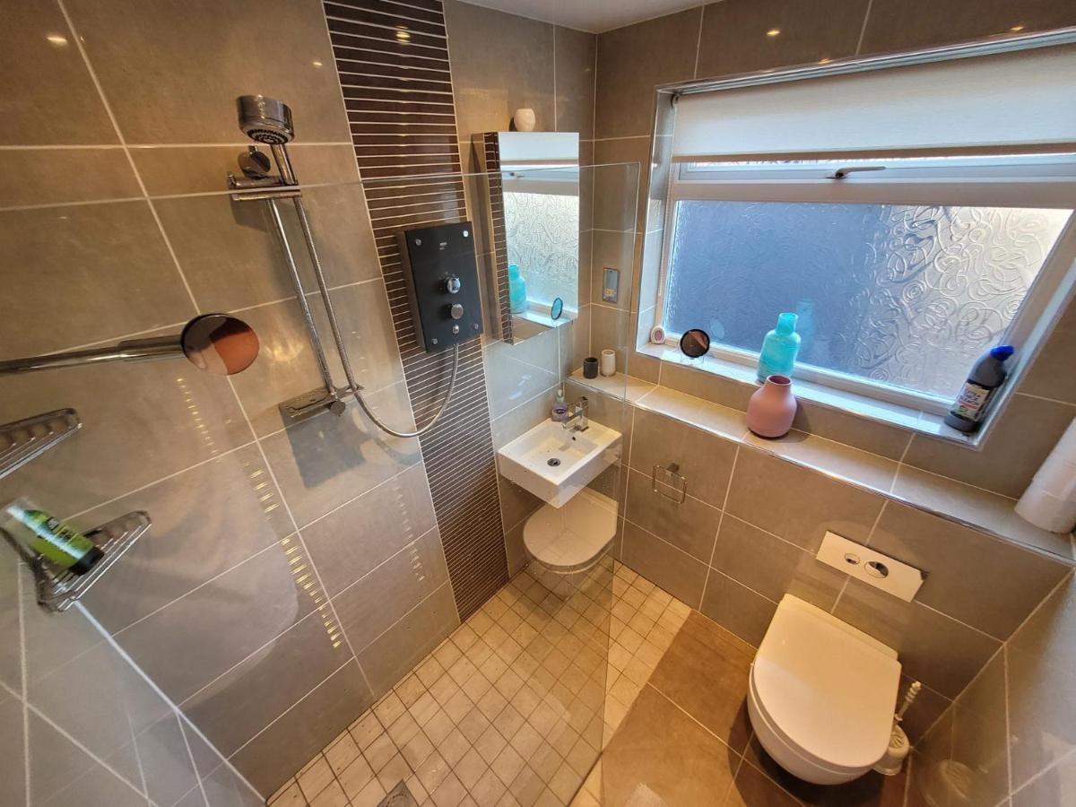 The Mumbles - Bungalow - 2 Bedrooms - Pet Friendly Swansea Exterior foto